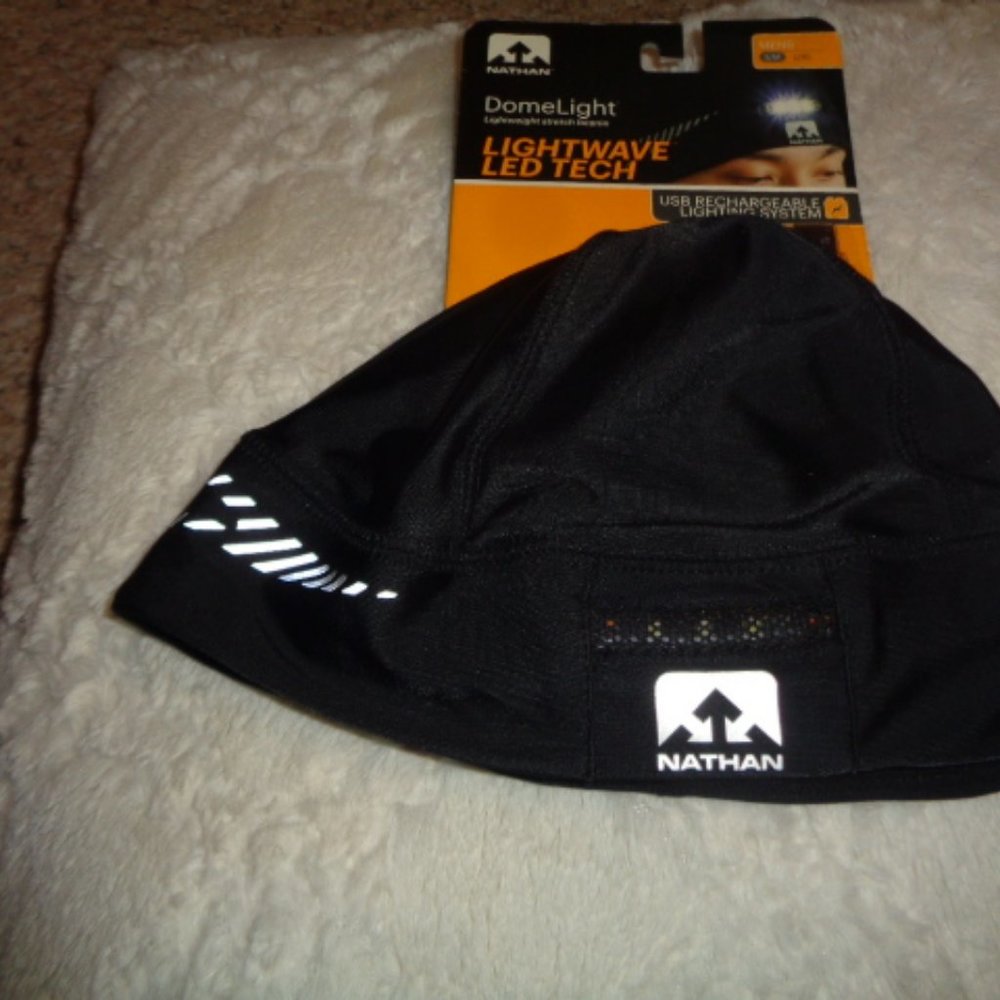 NWT Nathan Lightweight Stretch Beanie - Running